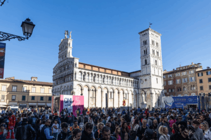 Lucca Comics & Games divide i cittadini: tra turismo, affitti alle stelle e record di visitatori, cosa resta davvero alla città?